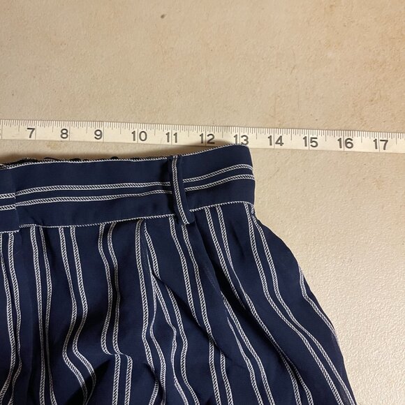 ๐ Michael Kors Striped Palazzo Pants โ Size Small - Picture 6 of 9